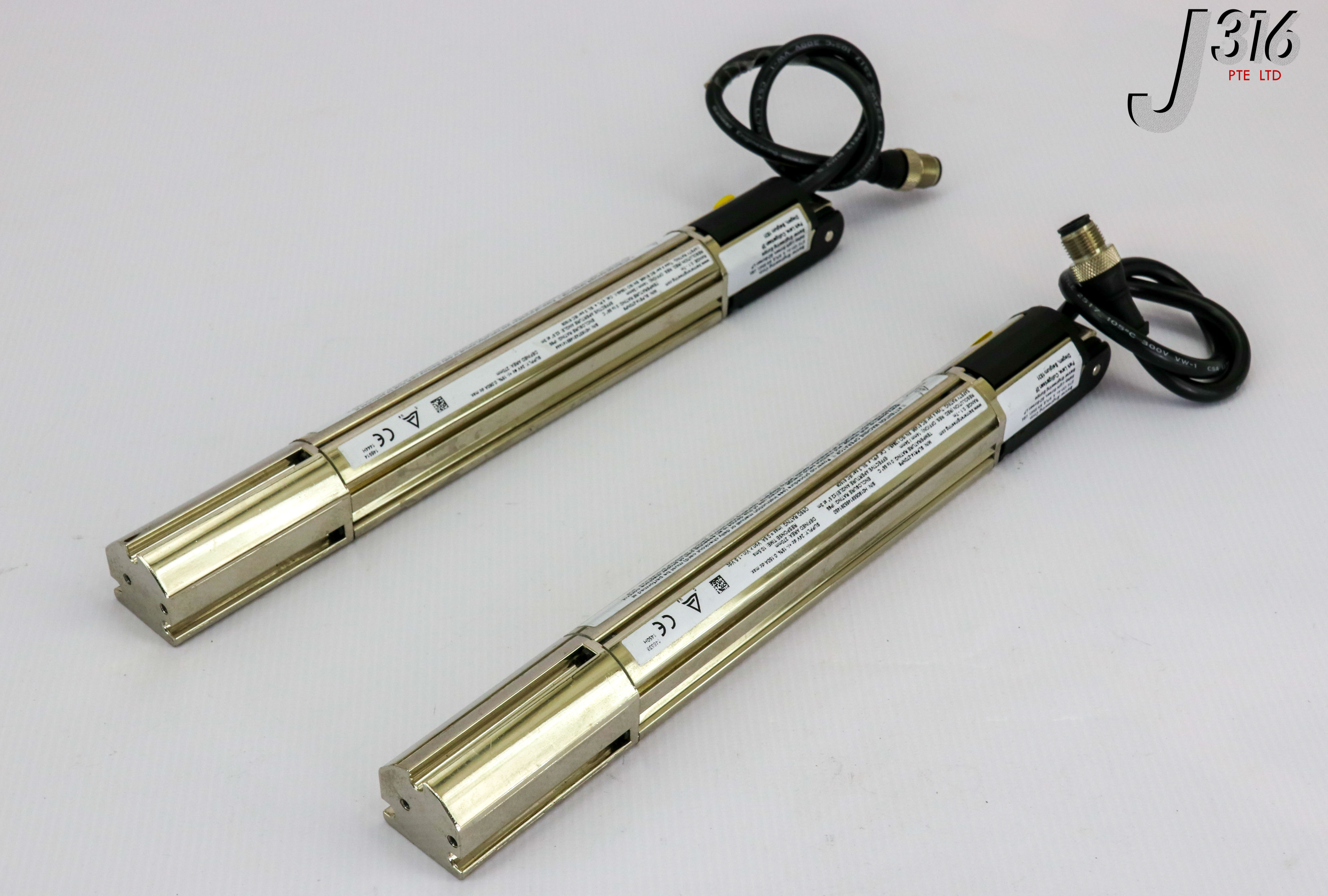専用ページ④ 17540 BANNER EZ-SCREEN SAFETY LIGHT CURTAIN RECEIVER SLPR14-270NP8